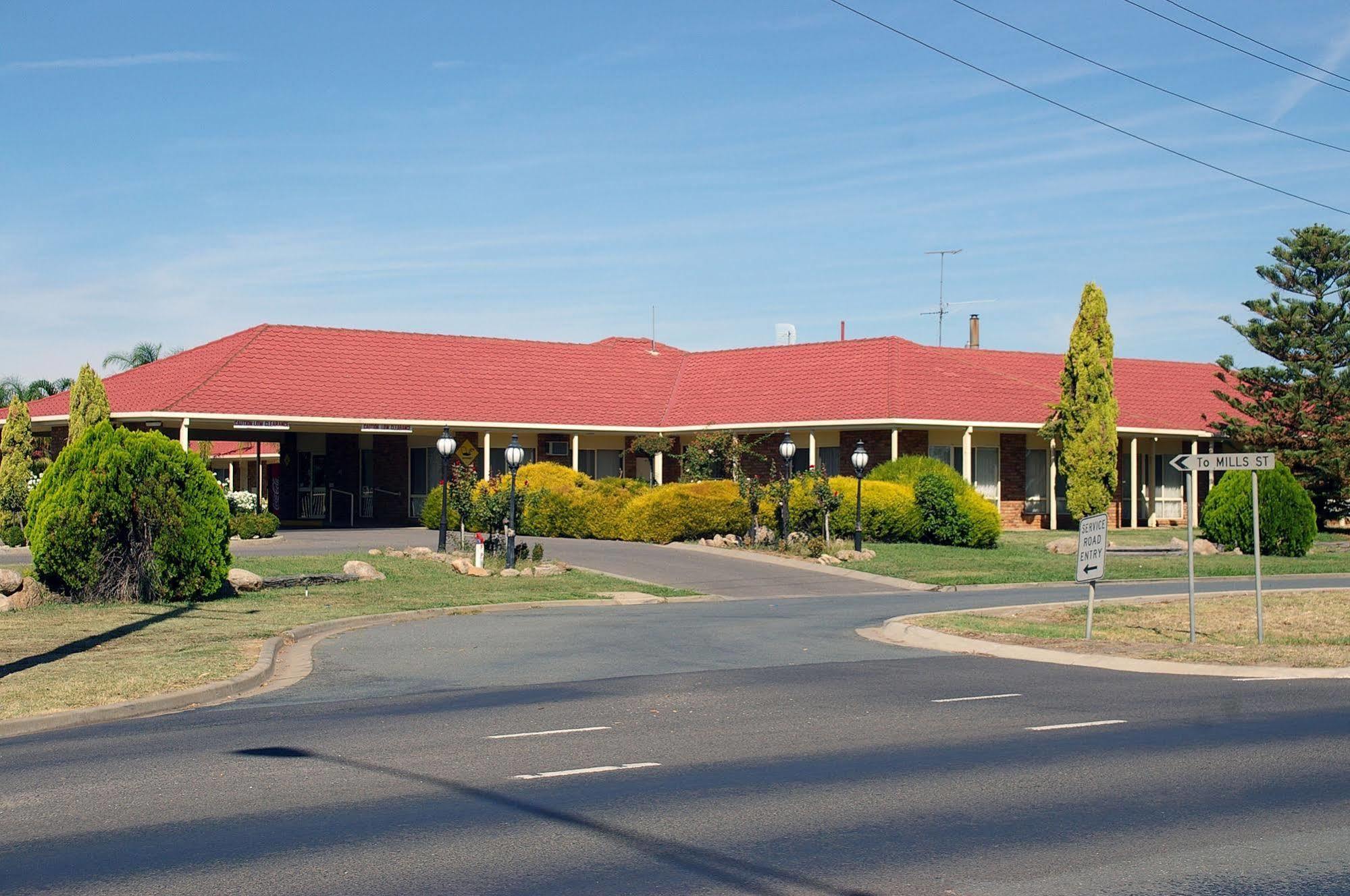 Pines Country Club Motor Inn Shepparton Exterior foto